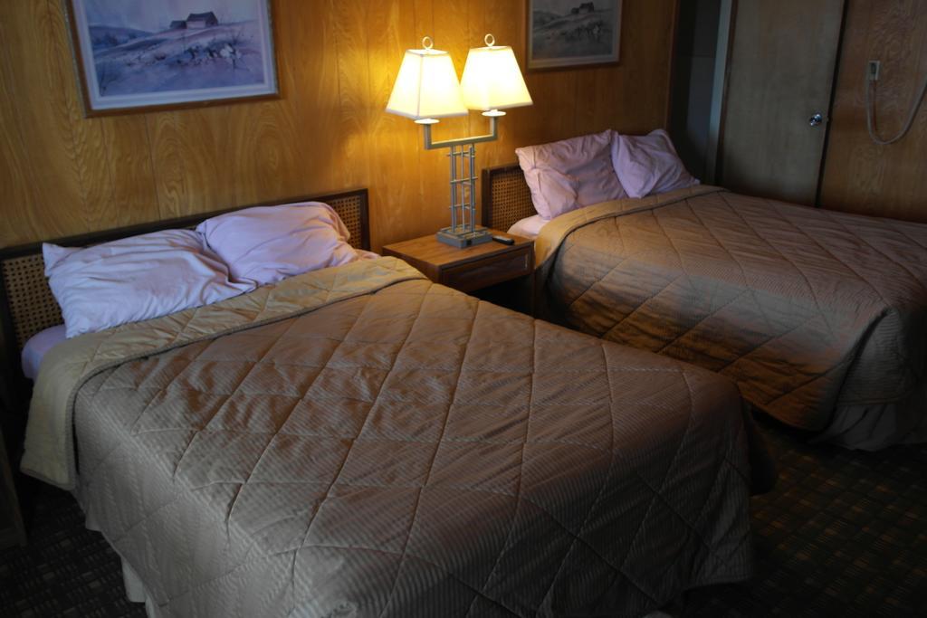 Interstate Motel Wills Point Экстерьер фото